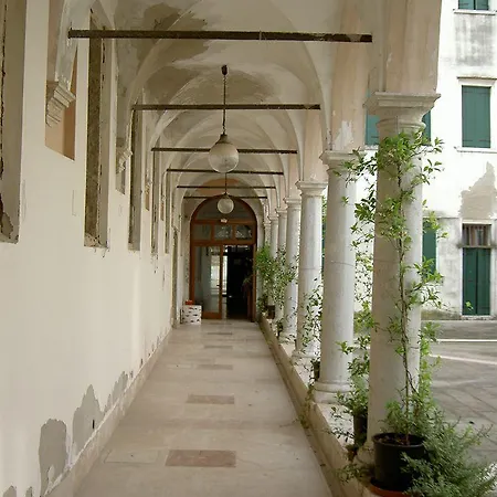 Ostello Hostel Biennale Venezia