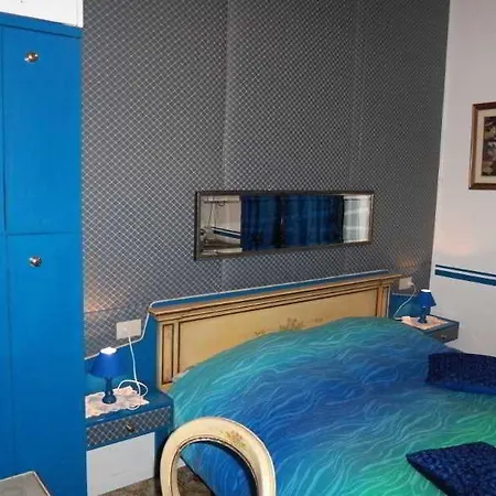 Hostel Biennale Hostal